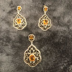Beautiful citrin set of earrings and pendant